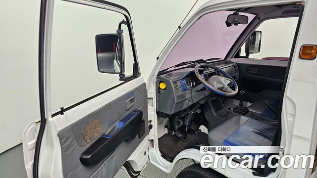 Chevrolet Labo 2017 thumb 10