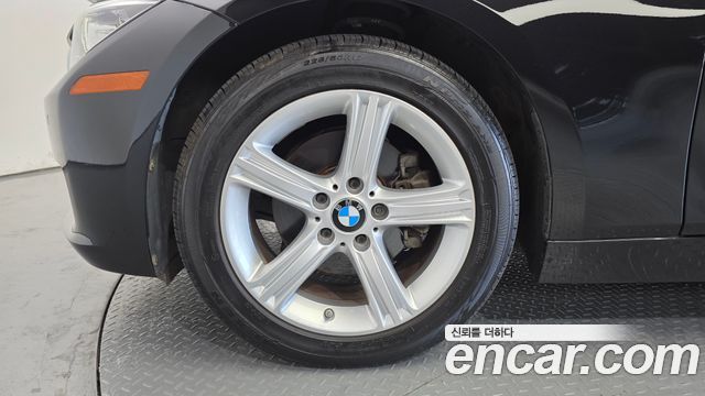 BMW 3 серии 2015 thumb 6