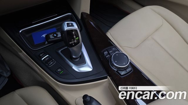 BMW 3 серии 2015 thumb 10
