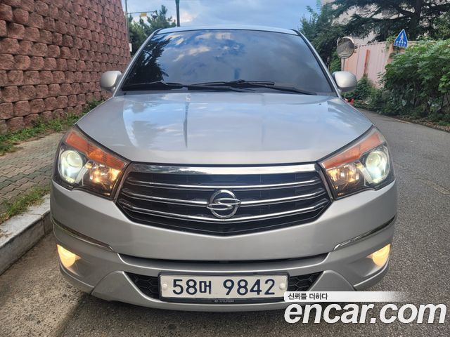 SsangYong Korando 2014 thumb 4