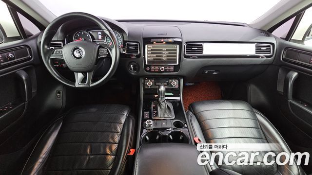 Volkswagen Touareg 2011 thumb 8