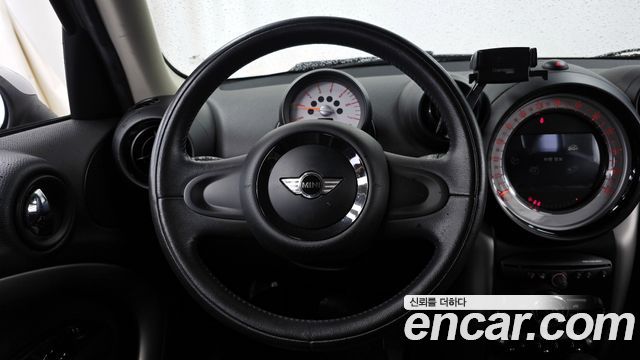 Mini Countryman 2013 thumb 12