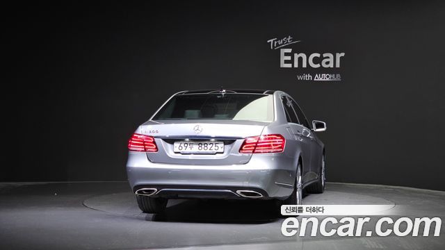 Mercedes-Benz E-Class 2013 thumb 5