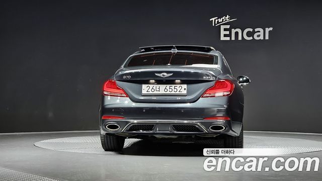 Genesis G70 2018 thumb 5