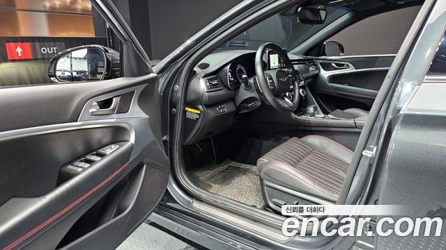 Genesis G70 2018 thumb 11