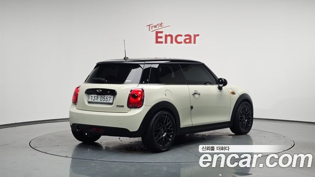 Mini Hatch 2016 thumb 3