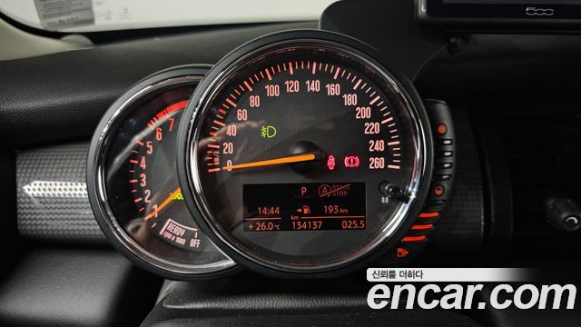 Mini Hatch 2016 thumb 9