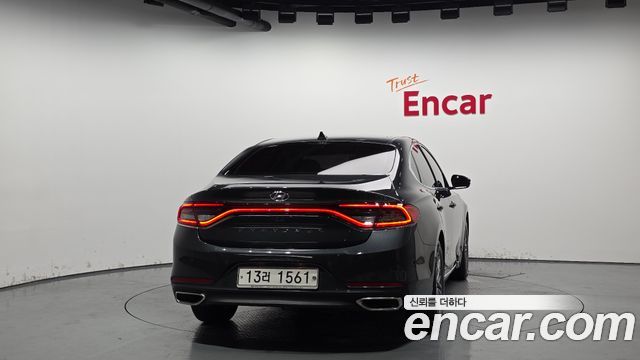 Hyundai Grandeur 2017 thumb 5