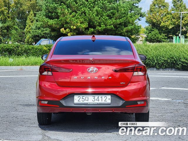 Hyundai Avante 2019 thumb 4