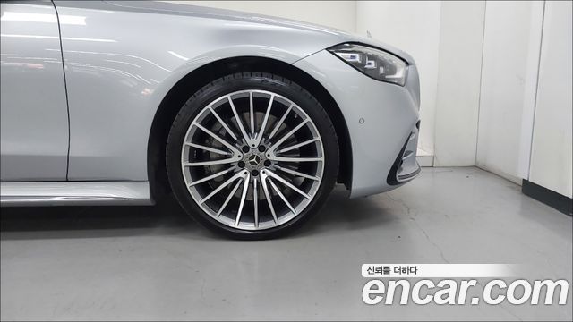 Mercedes-Benz S-Class 2023 thumb 6