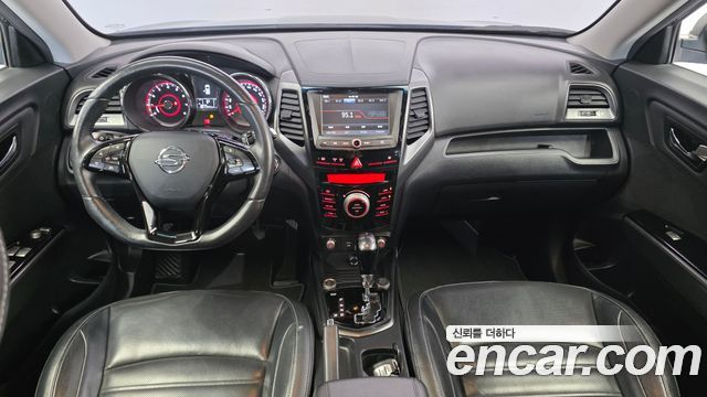 SsangYong Tivoli 2017 thumb 7