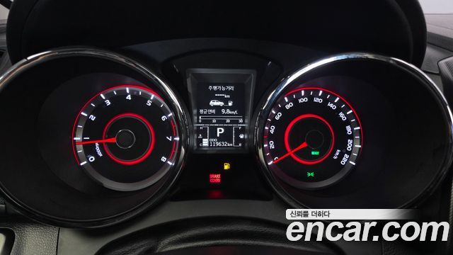 SsangYong Tivoli 2017 thumb 8