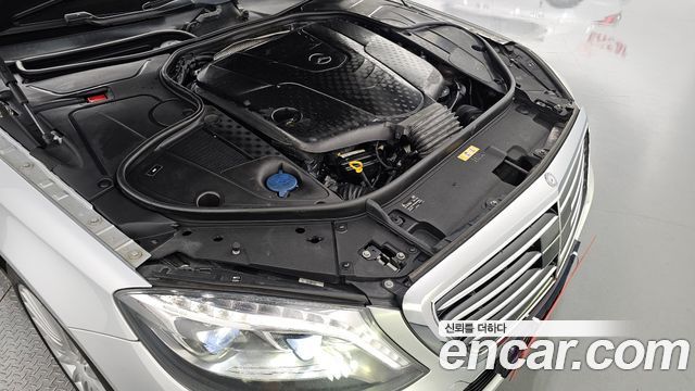 Mercedes-Benz S-Class 2013 thumb 7