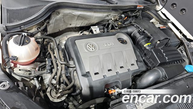 Volkswagen Tiguan 2011 thumb 6