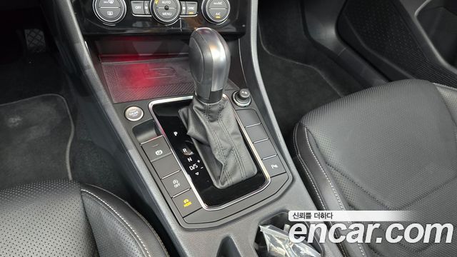 Volkswagen Jetta 2020 thumb 10