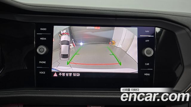 Volkswagen Jetta 2020 thumb 12