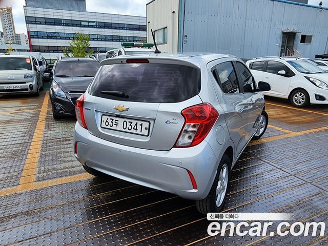Chevrolet Spark 2015 thumb 3