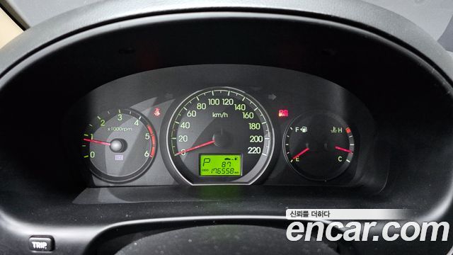 Hyundai Starex 2010 thumb 8