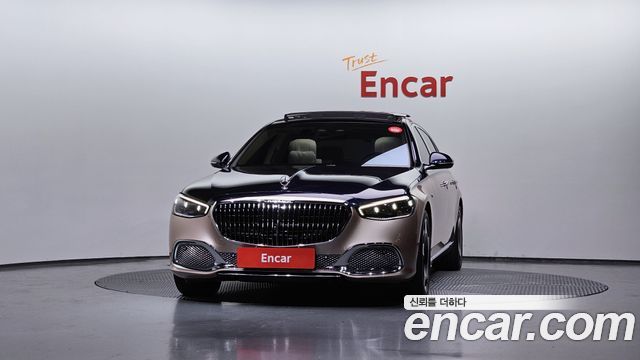Mercedes-Benz S-Class 2023 thumb 4