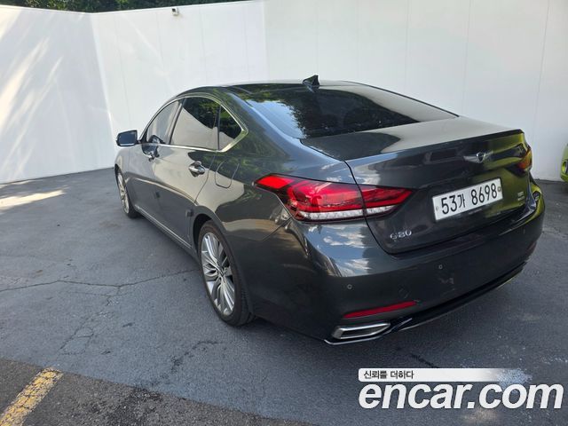 Genesis G80 2017 thumb 7