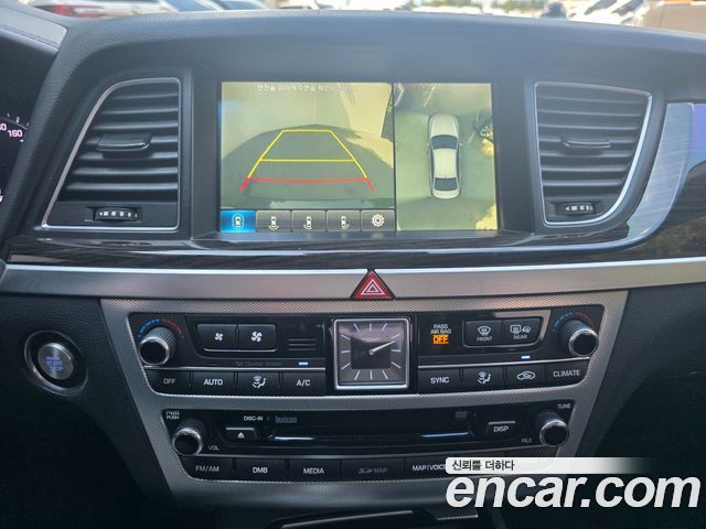 Genesis G80 2017 thumb 9