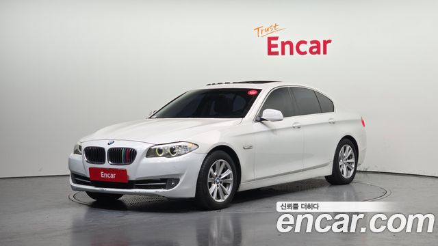 BMW 5 серии 2011 thumb 2