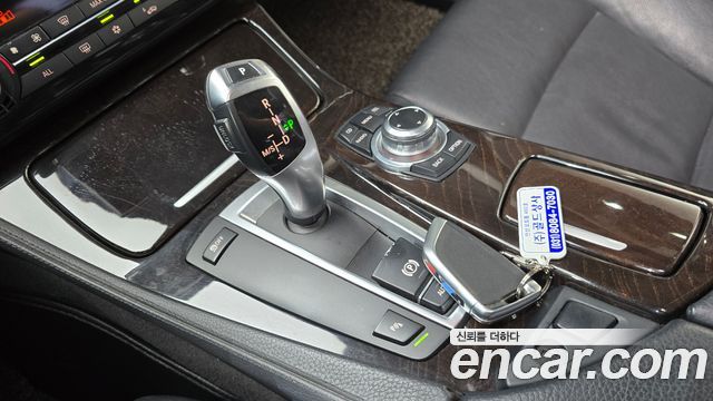BMW 5 серии 2011 thumb 10