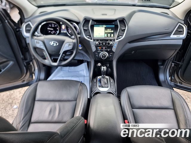 Hyundai Santa Fe 2016 thumb 6