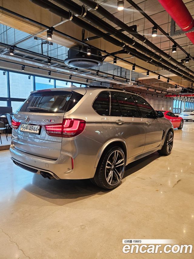 BMW X5 M 2017 thumb 6
