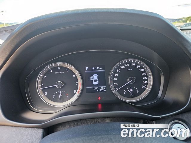 Hyundai Grandeur 2017 thumb 11