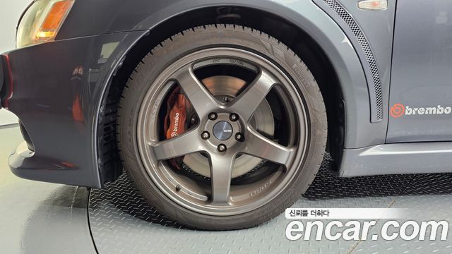 Mitsubishi Lancer Evolution 2008 thumb 6