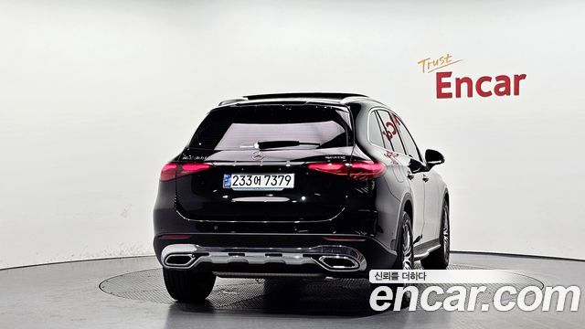 Mercedes-Benz GLC 2024 thumb 5