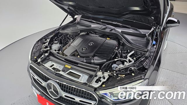 Mercedes-Benz GLC 2024 thumb 7