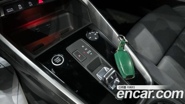 Audi A3 2023 thumb 9