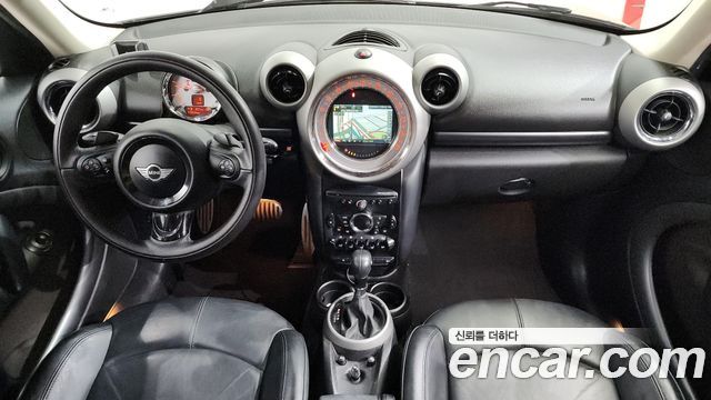 Mini Countryman 2012 thumb 8
