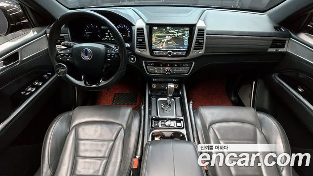 SsangYong Rexton 2017 thumb 7