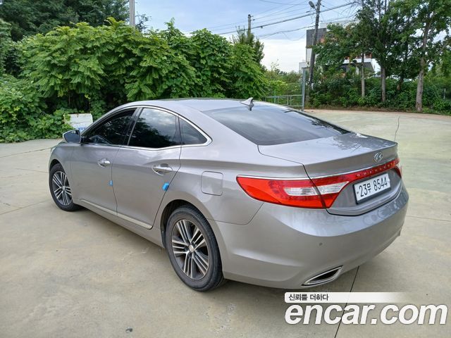 Hyundai Grandeur 2014 thumb 3