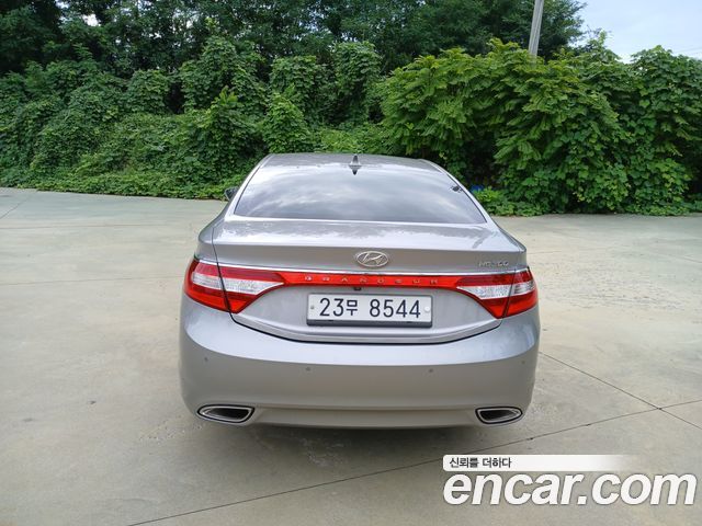 Hyundai Grandeur 2014 thumb 4
