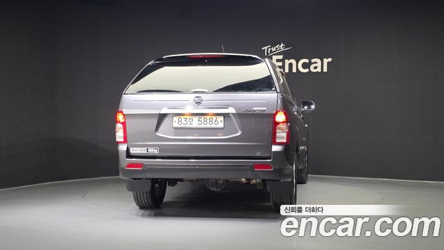 SsangYong Korando 2013 thumb 5