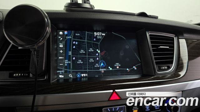 Genesis G80 2018 thumb 11