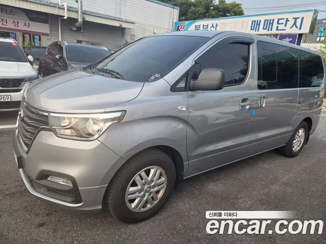Hyundai Starex 2019 thumb 5