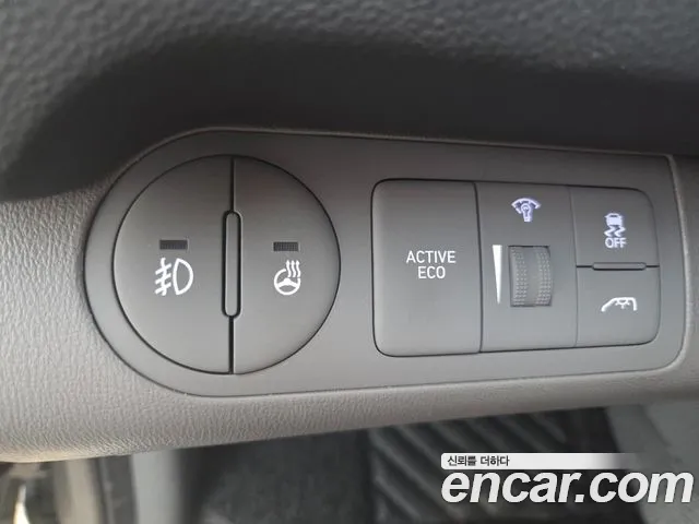 Hyundai Starex 2019 thumb 12