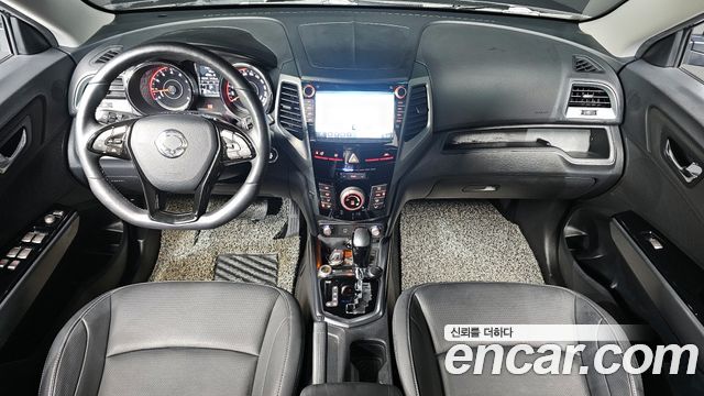 SsangYong Tivoli 2018 thumb 7