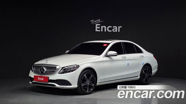 Mercedes-Benz C-Class 2019 thumb 2