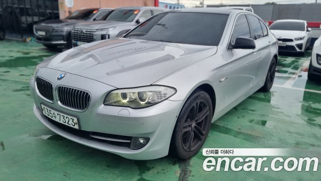 BMW 5 серии 2012 thumb 2