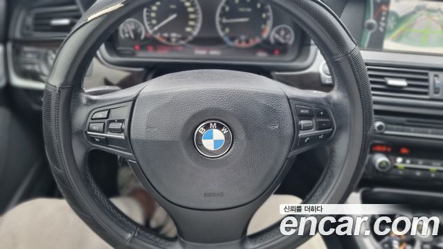 BMW 5 серии 2012 thumb 5