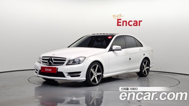Mercedes-Benz C-Class 2014 thumb 2