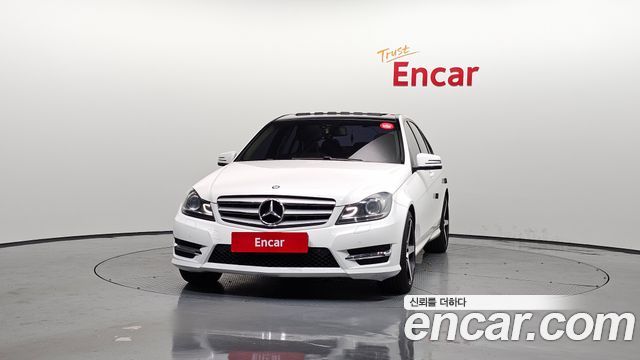 Mercedes-Benz C-Class 2014 thumb 4