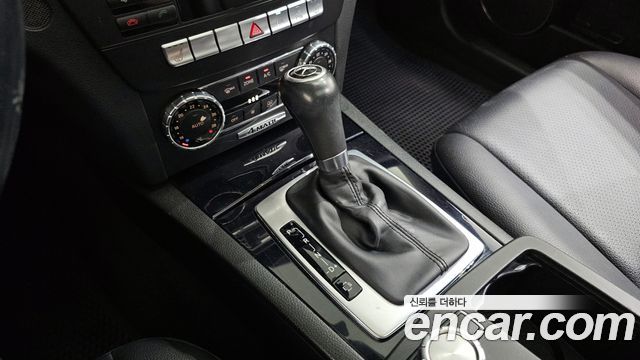 Mercedes-Benz C-Class 2014 thumb 10