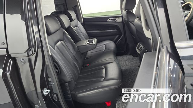 SsangYong Rexton 2019 thumb 12